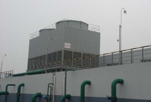 閉式冷卻塔的服務現(xiàn)場